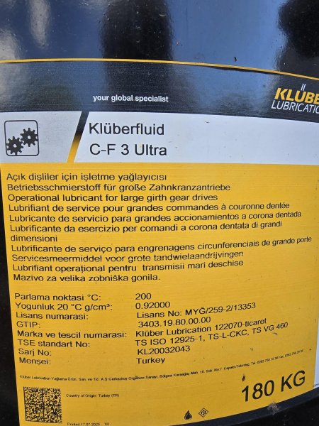Смазка KLUBERFLUID C-F 3 Ultra в бочках 180 кг на складе